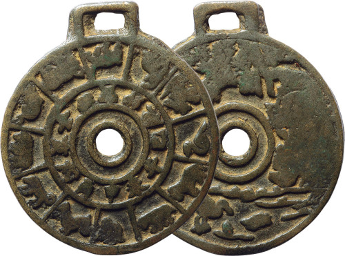 早期“老子讲经”背十二生肖花钱一枚，带挂，直径54.6mm，美品