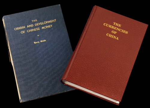 1939年 Harry Glathe（哈利·格拉特）著《中国货币的起源和发展》一册（The origin and development of Chinese money)，英文，初版，硬皮精装，内文