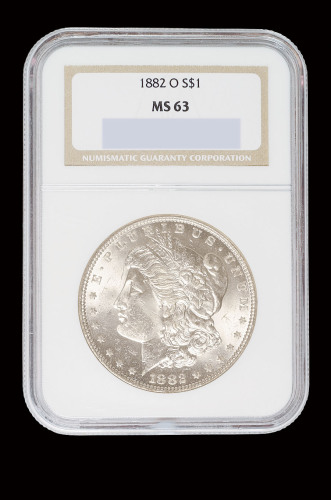 1882美国摩根1元银币一枚，NGC MS63；1925美国和平1元银币一枚，NGC MS61