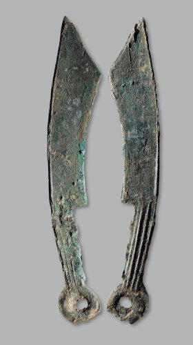 大型尖首刀