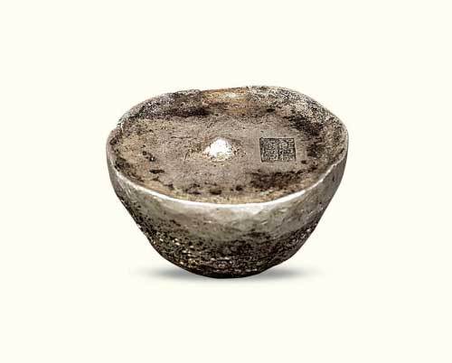 清代“如假包换”十两银锭