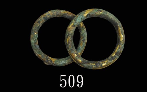 铜鎏金门环一对，带铜锈，直径65mmA pair of Bronze Gilt door knockers, rusted, dia 65mm