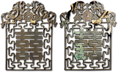 朝鲜“双喜”超大型镂空挂花一枚