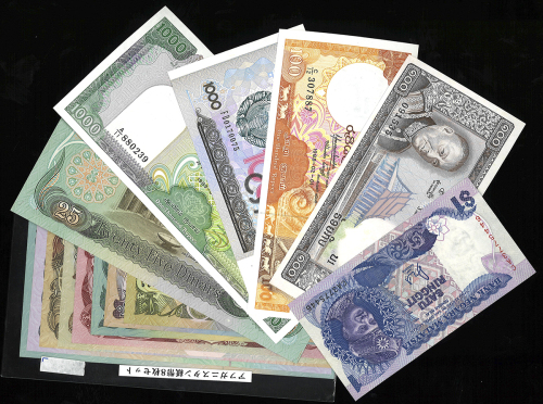 Asia アジア Paper Money 纸币各种 返品不可 要下见 Sold as is No returns UNC