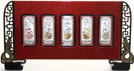 Volksrepublik seit 1949 Set mit 5 X 10 Gramm Silberbarren in Farbe o.J. Mit Schlangenmotiven je. 52 