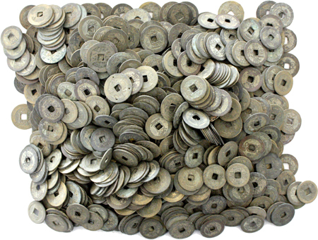 Lots bis 1949 Ca. 1000 Cashmunzen der Qing-Dynastie.   untersch. Erh.