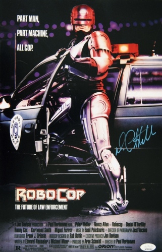  《机械战警》男主彼得·威勒 亲笔签名海报