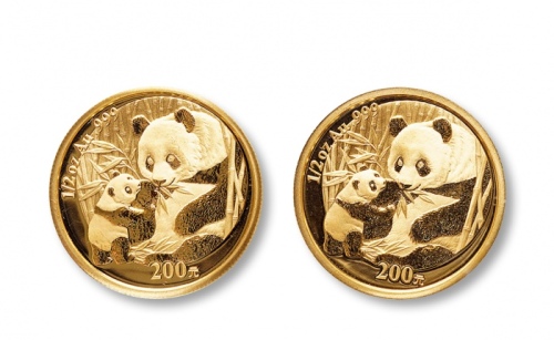 2005年熊猫纪念金币1/2盎司一组2枚 完未流通