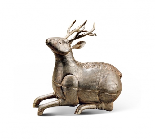  早期银鹿一只，重：133g，老工，造型优美，细节清晰，海外回流，保存完好