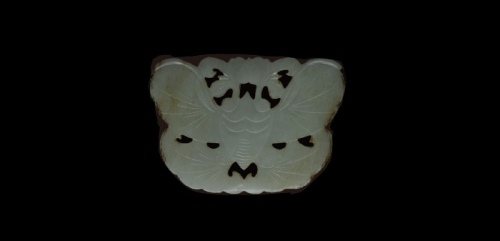  清白玉蝴蝶花玉牌 