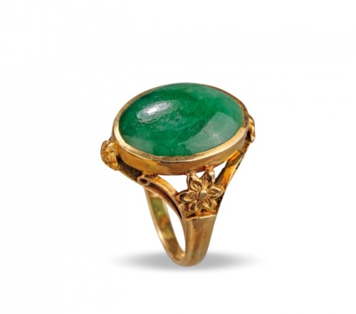  上海“恒昌祥珠钻号”14K金镶翡翠戒指一枚，此号址设“山西路九七号”，带原盒，少见，保存上佳