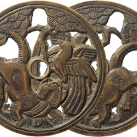 清瑞兽喜鹊镂空花钱一枚，直径80mm，极美品