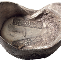 清代山东“源顺银局 源顺银局”双戳五十两银锭一枚，重量：1842.7克，品相完美
