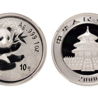 2000年熊猫纪念银币一枚，普制，面值10元，重量1盎司，成色99.9%，NGC MS69
