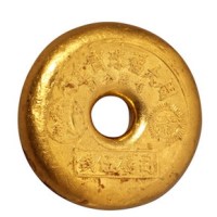 “周大福珠宝金行有限公司 司码伍钱”半两金锭一枚