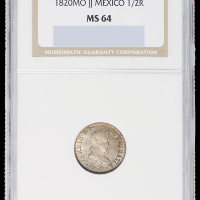 1820年墨西哥“小双柱”1/2R银币一枚，铸造精美，NGC MS64
