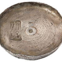 清代四川“康记”单戳十两圆锭一枚，重量：379.6克，原光美品