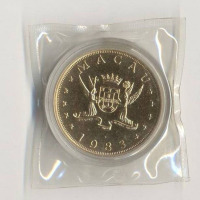 1983年癸亥(猪)年生肖纪念金币8克 完未流通