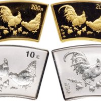 2005年中国人民银行发行乙酉（鸡）年扇形生肖纪念金银币二枚全二套