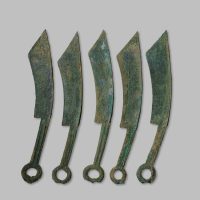 “弓”、“勺”、“羊”、“百”、“五”大型尖首刀一组五枚