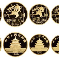 1989年中国人民银行发行熊猫精制金币五枚全
