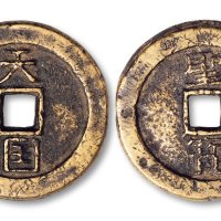 “天国”背“圣宝”
