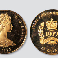 英属图克斯凯克斯群岛1977年英女王银婚纪念金币50克朗