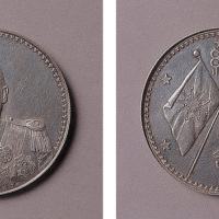 曹锟戎装宪法成立纪念银币一枚