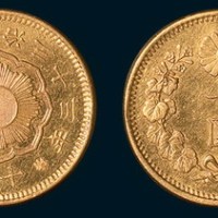 日本明治三十三年（1900年）十圆金币