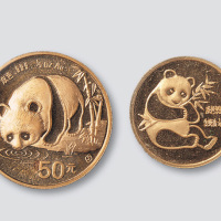 熊猫金币二枚