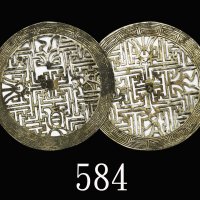 安南大型银质花钱一双，直径73mm。均美品Vietnam, a pair of large Silver Charm Coin, dia 73mm. Both VF (2pcs)