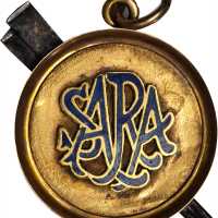 1906 Galveston, Texas Rowing Prize Medal. Gold and Silver. 25.8 mm (excluding the silver oars). 11.9