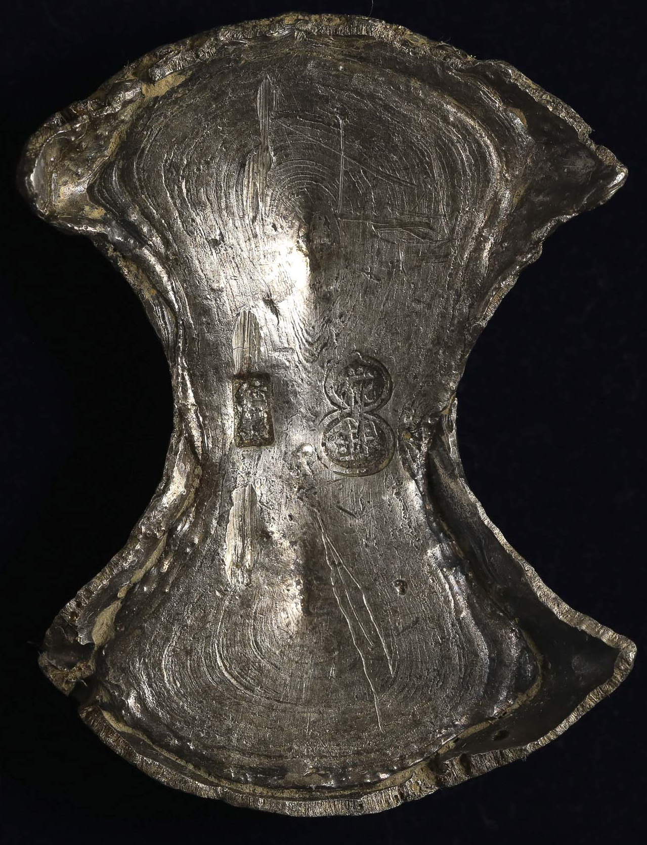中国 银锭 南宋(NanSong) 花银银锭 返品不可 要下见 Sold as is No returns (VF)美品