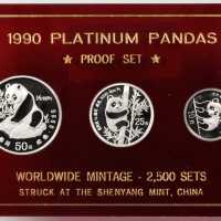 1990年熊猫P版精制纪念金币三枚一组 完未流通