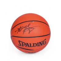  NBA球星科比 亲笔签名篮球