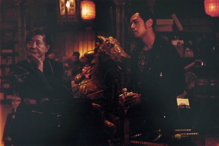  周杰伦 亲笔签名照片