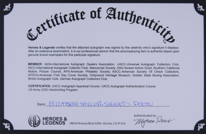  “奥斯卡最佳女主角”伊丽莎白·泰勒 亲笔签名照片