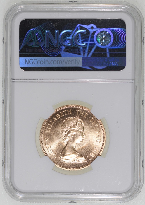  1982年香港十二生肖狗年$1000纪念金币，NGC MS68，#6377540-001，连小册子