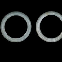  清白玉袈裟扣一对 