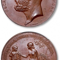  瑞典1896年“国王奥斯卡二世”像“马尔默市农业展览会”纪念铜章一枚，高浮雕，工艺精美，金盾 PCGS SP64（86280263）