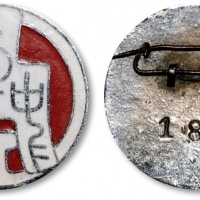  民国中央造币厂“布图”证章一枚，镀锌镶珐琅，罕见，保存极佳，近未使用品