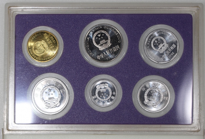  1992年中国精铸币6枚一套，包括1，2，5分，1，2，5角及1元，原封套装，proof