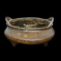  清铜制桥耳炉仿古款 