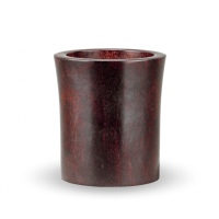  小叶紫檀笔筒一件，直径：122.2mm，高：136mm，色泽深沉，包浆自然，保存完好