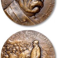  法国“乔治·克莱蒙梭总理·第一次世界大战胜利”纪念铜章一枚，高浮雕，工艺精美，金盾 PCGS SP64（86280222）