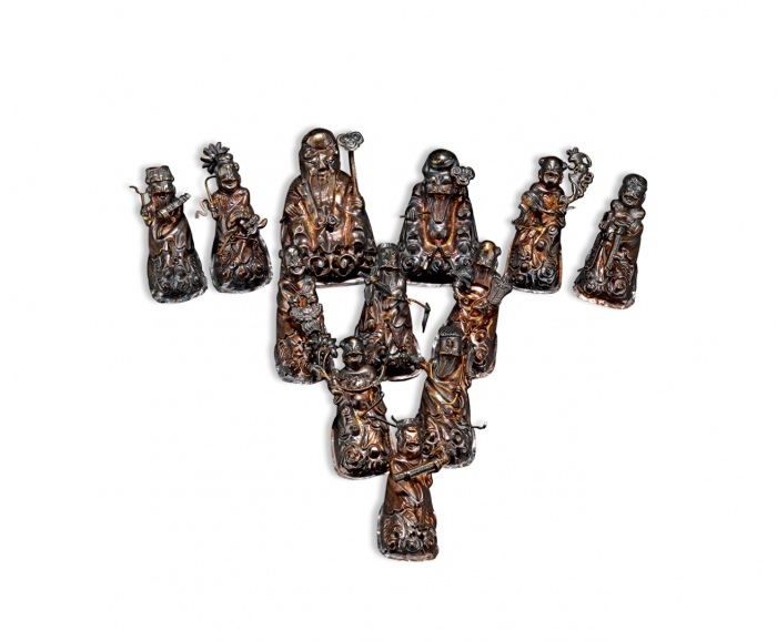  清民上海“凤宝”、“杨庆和久记”、“宝康福”银楼制寿星及八仙鎏金银帽花共12枚，工艺精美，形象生动，沪上藏家出品，保存完好