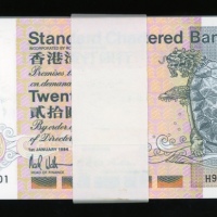  1994年渣打银行20元连号一组100枚，编号H934001-100，UNC品相，最后一枚有些微碰痕 Standard Chatered Bank, a bundle of 100x $20, 1.1