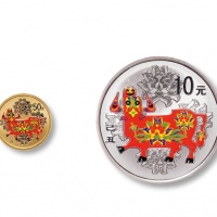  2009年己丑(牛)年生肖纪念彩色金银币一组2枚 完未流通