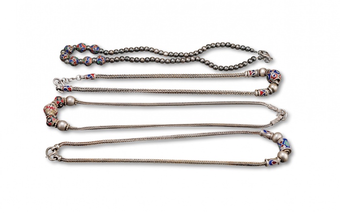  早期银镶珐琅项链共四条，共重：133g，老工，图案繁复精美，海外回流，保存完好