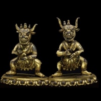  清铜制佛教鎏金护法一对 